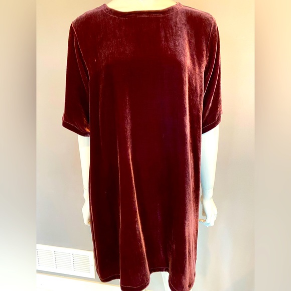 Eileen Fisher Tops - Eileen Fisher eggplant colored short sleeve velvet tunic